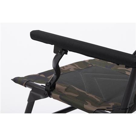 level-chair-prologic-avenger-relax-camo-w-armrests-covers-p-